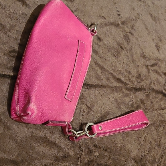 Burberry shoulder / wristlet leather bag - Picture 8 of 10